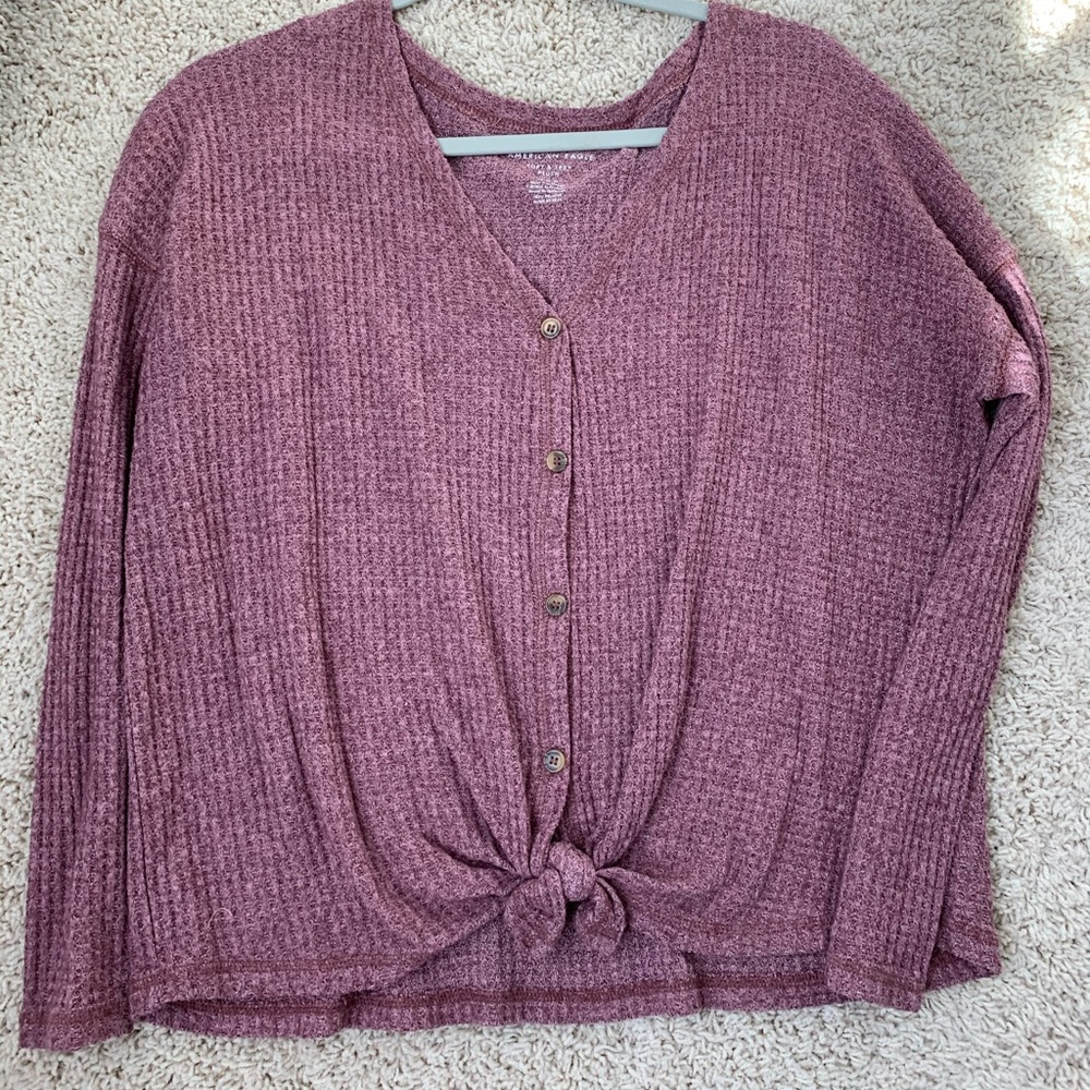 AEO sweater tee